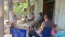 Bripka Dance Ndun Bersama Warga Binaan Dalam Rangka Pelaksanaan Kegiatan Preemtif Kepolisian (Selasa 10/06/2025) | Foto: Dok. Polres Rote Ndao