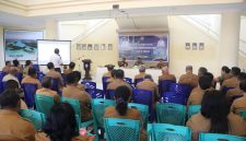 Kegiatan Rapat Evaluasi Realisasi APBD Kabupaten Rote Ndao Triwulan I Tahun 2025, Senin (07/07/2025) | Foto: Bidkom_DKISP Rote Ndao