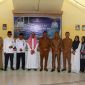 Bupati Rote Ndao Paulus Henuk, SH, Sekretaris Dearah Drs. Jonas M. Selly, MM dan para Asissten, Kepala Kantor Kemenag Kabupaten Rote Ndao bersama Jemaah Haji dan keluarga | Foto: Bidkom_DKISP Rote Ndao