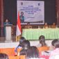 Bunda PAUD Kabupaten Rote Ndao Ny. Yanne Henuk-Pellokila membuka Kegiatan Pelatihan Pengembangan Anak Usia Dini Holistik Integratif bagi Pendidik PAUD Kabupaten Rote Ndao, Senin (15/09/2025) | Foto: Bidkom_DKISP Rote Ndao