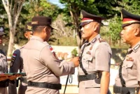 Kapolres Rote Ndao AKBP Mardiono,S.ST.,M.K.P Memimpin Upacara Sertijab Kabag SDM dan Pelantikan Kasi Humas Polres Rote Ndao, Senin (15/08/2025) | Foto: Dok. Humas Polres Rote Ndao