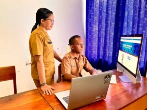 Dukung Informasi Desa, Diskominfostatper Rote Ndao Aktifkan Website untuk KIM Desa Daudolu dan Helebeik