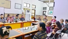 Rakor TPPS Kabupaten Rote Ndao dengan Agenda Diseminasi Laporan TPPS Kabupaten Rote Ndao Semester I, II serta Evaluasi Inputan pada Aplikasi Mai Fali tahun 2025 | FOTO\Bidkom_DKISP Rote Ndao