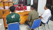 Penyerahan Tersangka Tindak Pidana Pengeroyokan Oleh Unut Reskrim Polsek Rote Barat Laut, Rabu (25/02/2026). ROOL/Ho-PolresRoteNdao