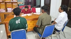 Penyerahan Tersangka Tindak Pidana Pengeroyokan Oleh Unut Reskrim Polsek Rote Barat Laut, Rabu (25/02/2026). ROOL/Ho-PolresRoteNdao