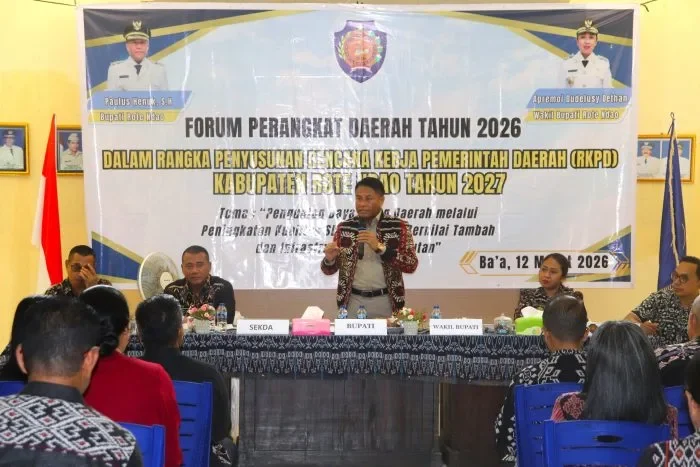 Bupati Rote Ndao Paulus Henuk membuka Forum Perangkat Daerah Penyusunan RKPD Kabupaten Rote Ndao Tahun 2027, Kamis (12/03/2026). FOTO: ROOL/Ho-PPID Utama_DKISP Rote Ndao