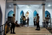 Personel Pospol Ndao Nuse Melakukan Pengamanan Perayaan Paskah 2026, Sabtu (04/04/2026). ROOL/Ho-hmsresrnd