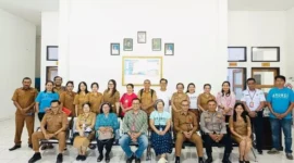 Foto bersama Perangkat Daerah dan Yayasan ARUNGI | FOTO: ROOL/Ho-PPID Utama_DKISP Kab. Rote Ndao